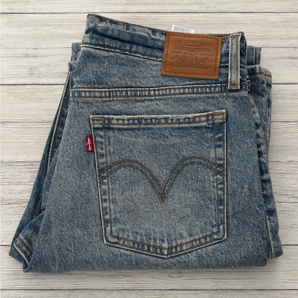 Levi's Women’s Light Blue bootcut Jeans